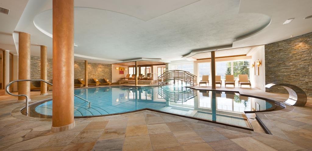 Hotel Waldhof Perca Exteriör bild