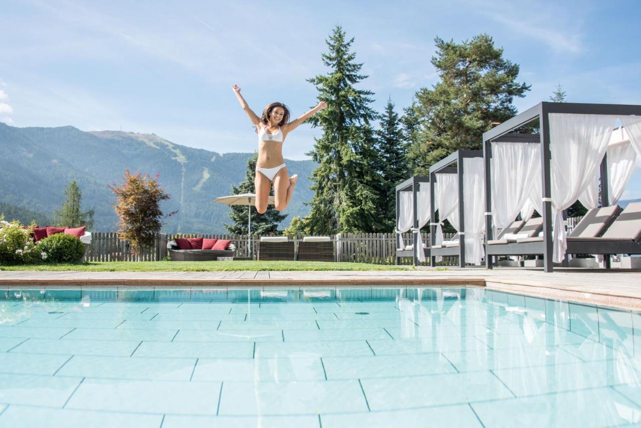 Hotel Waldhof Perca Exteriör bild